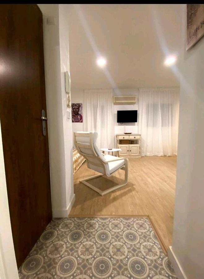 Apartamento Apartamento Triana Sevilla Exterior foto